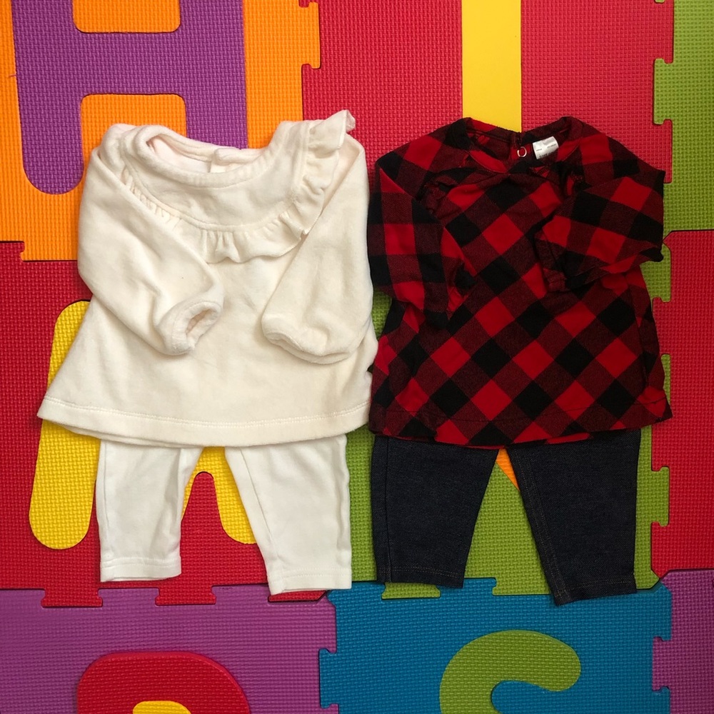 Cater’s bundle of 2 baby girl outfits size 3mo